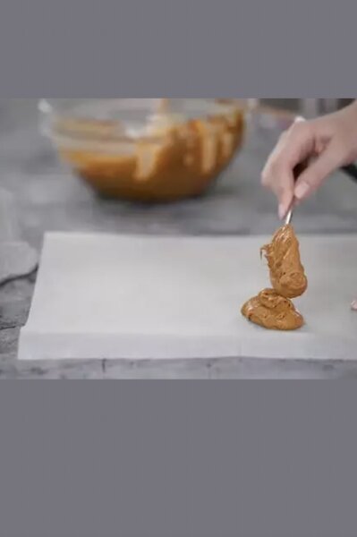 Kutusuz Ekonomik Silikonlu Pişirme Kağıdı 37cm x 50m 1 Adet - 6